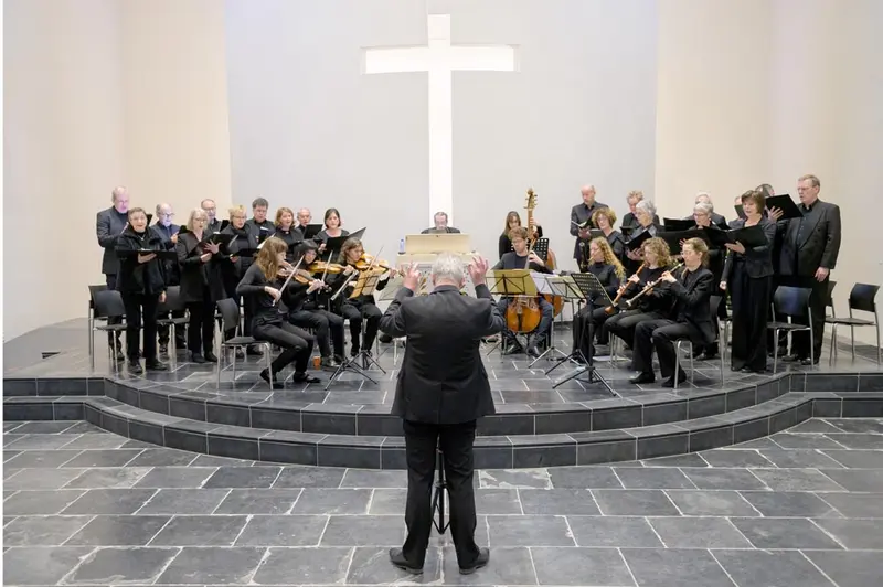 Bach Collegium 's-Hertogenbosch choir and instrumentalists in concert, a photograph of the Bach op Zaterdag series